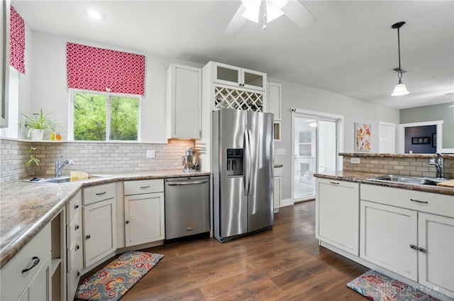 6859 US Highway 62 NE, Washington Court Hous, OH 43160 - kitchen featuring stainless steel appliances, a ceiling fan, a sink, backsplash, and recessed lighting
