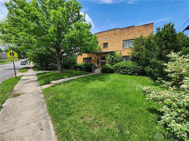 19 W Siebenthaler Ave, Dayton, OH 45405 - photo 2
