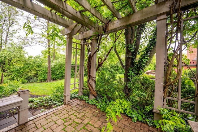813 Timberlake Ct, Kettering, OH 45429 - view of patio with a pergola