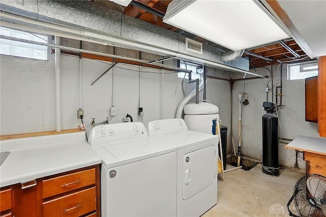 3700 Echo Hill Ln, Beavercreek, OH 45430 - clothes washing area with separate washer and dryer