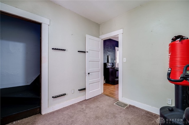 1000 Haviland Ave, Dayton, OH 45410 - corridor featuring carpet flooring and baseboards
