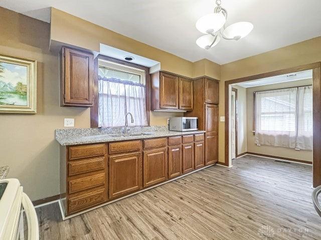 112 Roosevelt Dr, Springfield, OH 45504 - photo 26