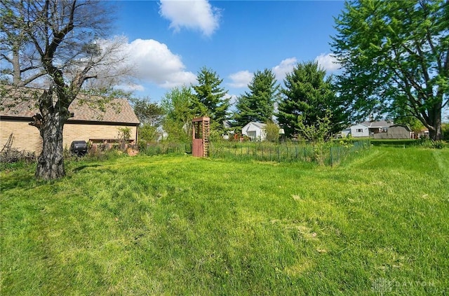 4207 Morningside Blvd, Dayton, OH 45432 - view of yard
