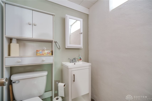 4231 Maricarr Dr, Dayton, OH 45429 - bathroom with toilet and vanity