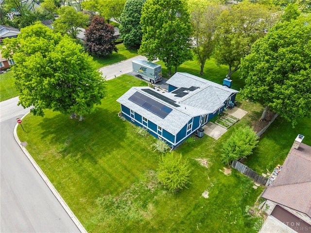 aerial view of property and surrounding area