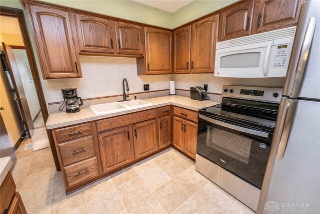 135 Coach Dr, Tipp City, OH 45371 - photo 13