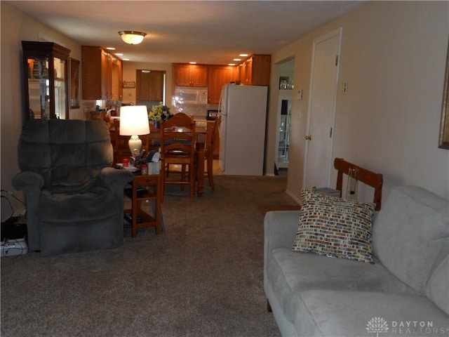 8189 Oakes Rd, Arcanum, OH 45304 - view of carpeted living room