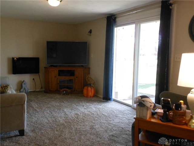 8189 Oakes Rd, Arcanum, OH 45304 - view of carpeted living area