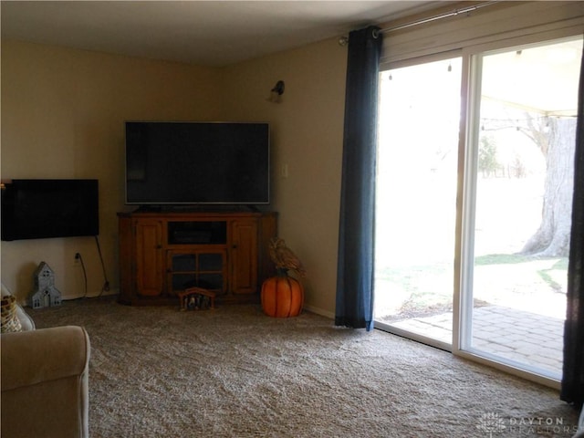 8189 Oakes Rd, Arcanum, OH 45304 - view of carpeted living room