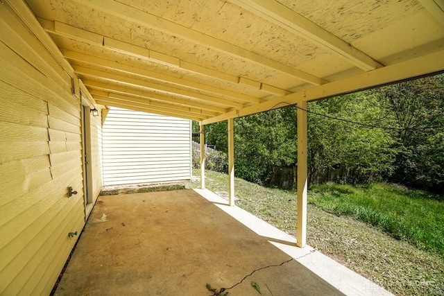 9738 Gibralter Dr, Colerain Township, OH 45251 - view of patio featuring fence