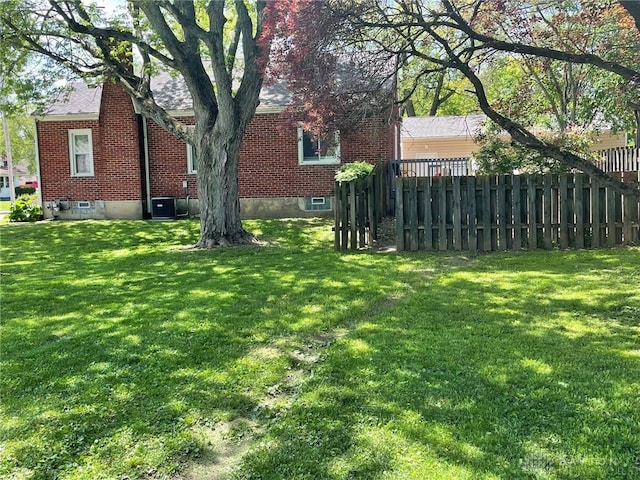 12 Harshman St, Brookville, OH 45309 - view of yard with cooling unit