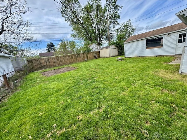 4832 Barnhart Ave, Dayton, OH 45432 - view of yard with a shed and an outbuilding