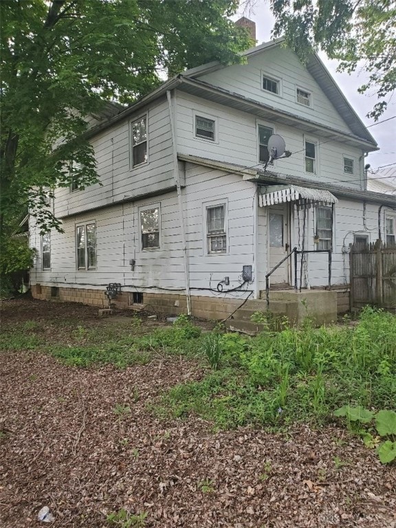 211 Horn St, Lewisburg, OH 45338 - photo 2