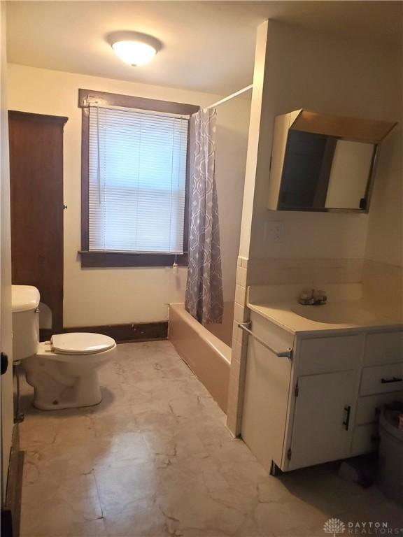 211 Horn St, Lewisburg, OH 45338 - photo 13