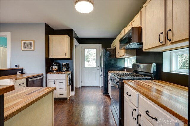 1803 Resor Rd, Fairfield, OH 45014 - kitchen featuring butcher block counters, appliances with stainless steel finishes, and dark wood-style flooring