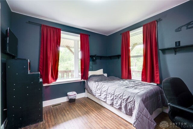 1803 Resor Rd, Fairfield, OH 45014 - bedroom featuring wood finished floors and baseboards