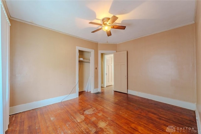 2108 Auburn Ave, Dayton, OH 45406 - spare room featuring a ceiling fan, ornamental molding, hardwood / wood-style floors, and baseboards