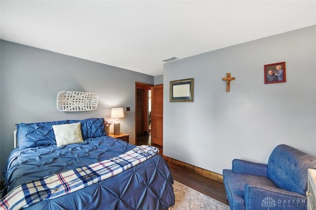 3405 Sherman Ave, Middletown, OH 45044 - bedroom featuring wood finished floors and baseboards