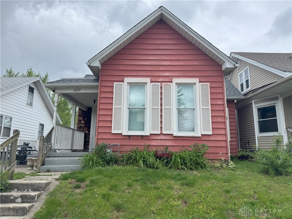 1217 Carlisle Ave, Dayton, OH 45420 - photo 1