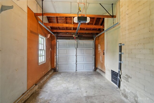 2917 California Ave, Dayton, OH 45419 - garage featuring a garage door opener