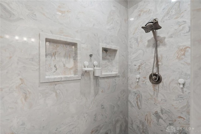 4061 Woodland Ridge Ct, Bellbrook, OH 45440 - full bath featuring a marble finish shower