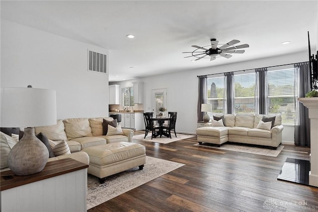 4061 Woodland Ridge Ct, Bellbrook, OH 45440 - living room featuring ceiling fan, dark wood-type flooring, recessed lighting, and baseboards