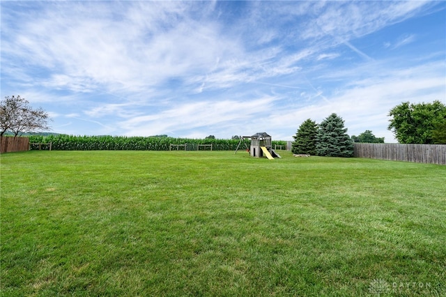5677 Cedarwood Dr, Lewisburg, OH 45338 - photo 25