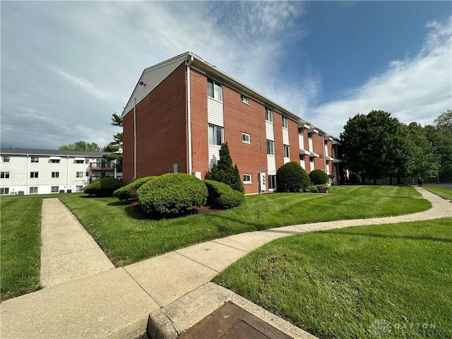 5700 Coach Dr Unit B, Kettering, OH 45440 - view of building exterior