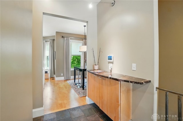 2731 Cleinview Ave Unit 2, Cincinnati, OH 45206 - indoor dry bar featuring baseboards
