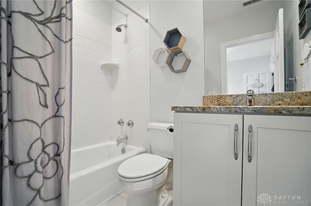 2731 Cleinview Ave Unit 2, Cincinnati, OH 45206 - bathroom with toilet, shower / bath combination with curtain, and vanity