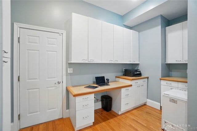 2731 Cleinview Ave Unit 2, Cincinnati, OH 45206 - office area with light wood-style flooring, built in study area, and baseboards