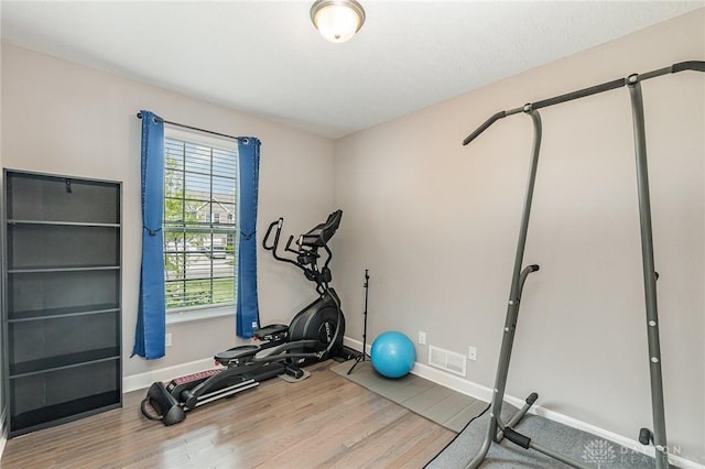 3631 Capitol Ave, Mason, OH 45040 - workout area with wood finished floors and baseboards