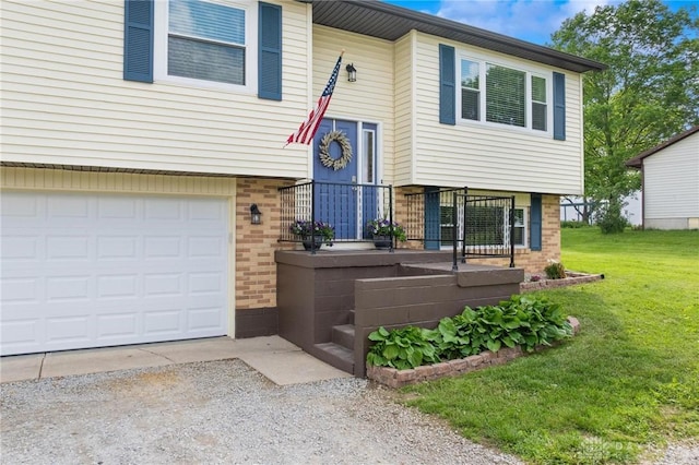 7217 State Route 380, Chester Twp, OH 45177 - raised ranch with brick siding, gravel driveway, a front lawn, and a garage