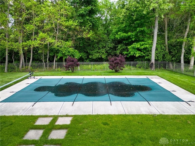 1656 Fox Trl, Bellbrook, OH 45305 - view of swimming pool