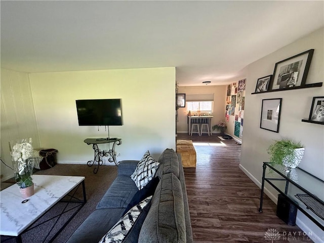 4065 Locustwood Dr, Dayton, OH 45429 - living area featuring baseboards and wood finished floors