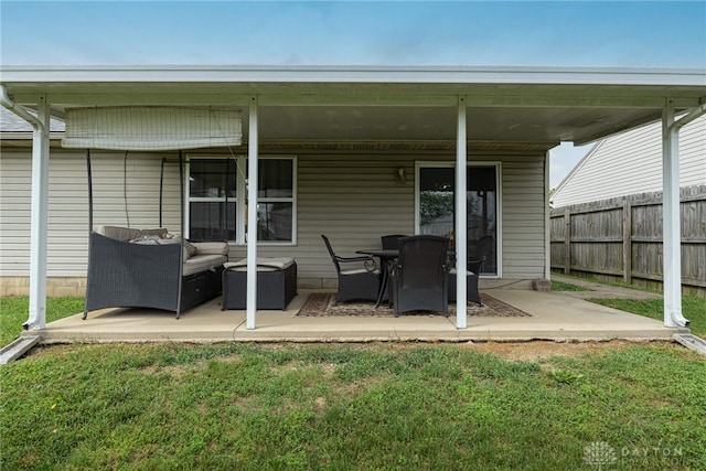 82 Choctaw Cir, Franklin, OH 45005 - view of patio with an outdoor hangout area