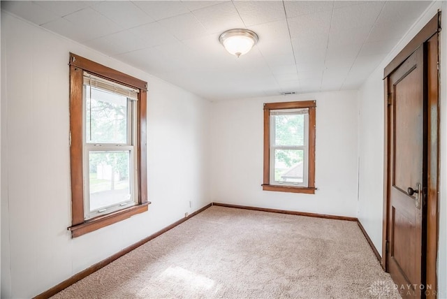20 N 10th St, Miamisburg, OH 45342 - carpeted spare room featuring baseboards