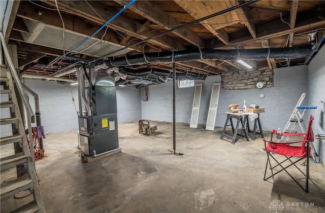 20 N 10th St, Miamisburg, OH 45342 - unfinished below grade area featuring heating unit and stairs