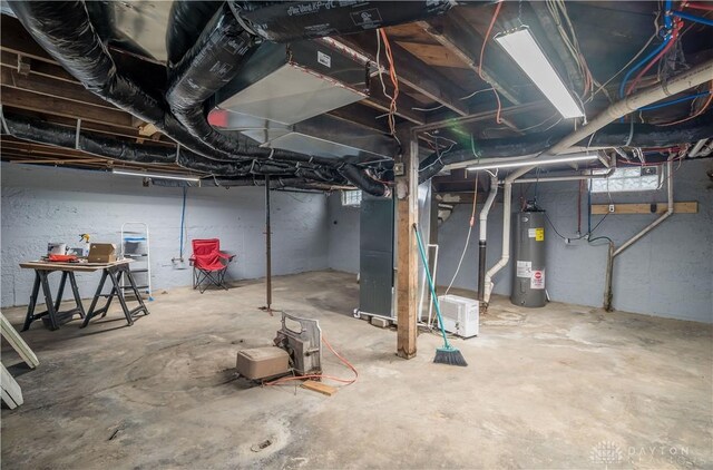 20 N 10th St, Miamisburg, OH 45342 - basement featuring water heater and heating unit