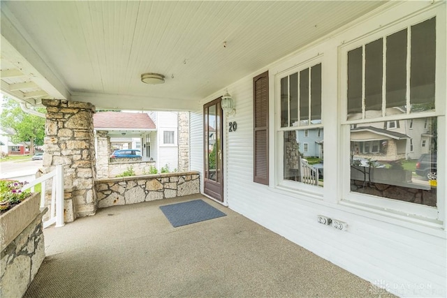 20 N 10th St, Miamisburg, OH 45342 - view of patio featuring covered porch