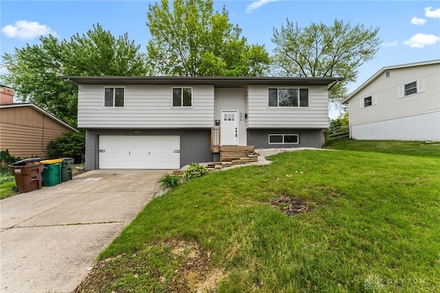 346 Fairway Dr, Fairborn, OH 45324 - photo 1