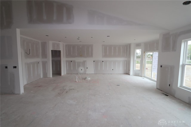 25 Morris St Unit 0013, Springboro, OH 45066 - view of unfurnished room