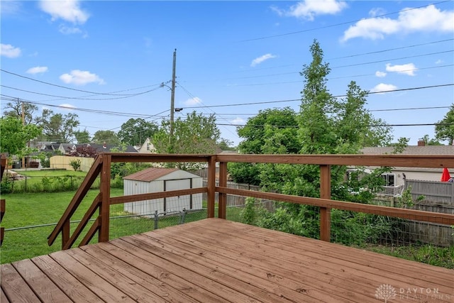 4119 Pleasant View Ave, Dayton, OH 45420 - view of wooden terrace