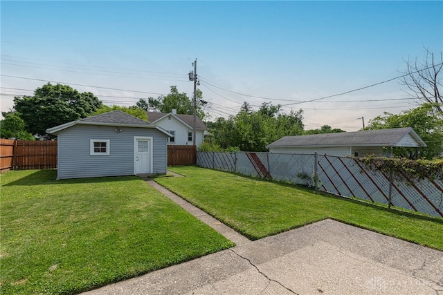2526 Saint Charles Ave, Dayton, OH 45410 - fenced backyard featuring an outbuilding