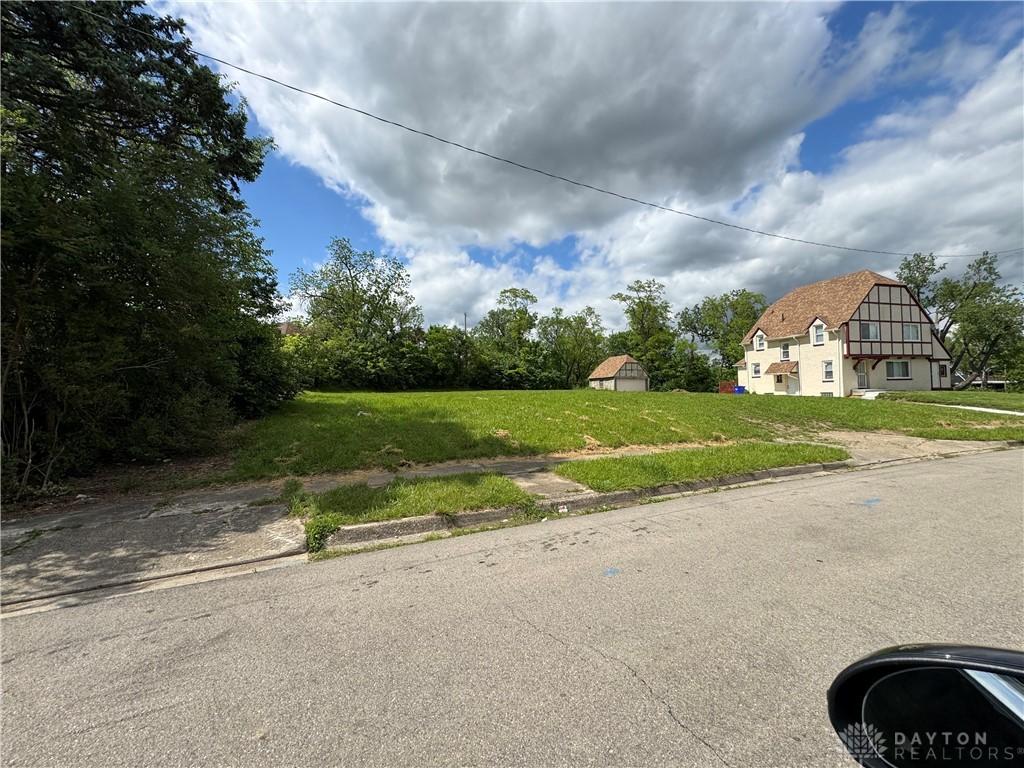 1909-1913 Ravenwood Ave, Dayton, OH 45406 - photo 1