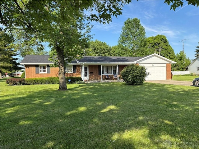 320 San Mar Gale Dr, Sabina, OH 45169 - photo 1