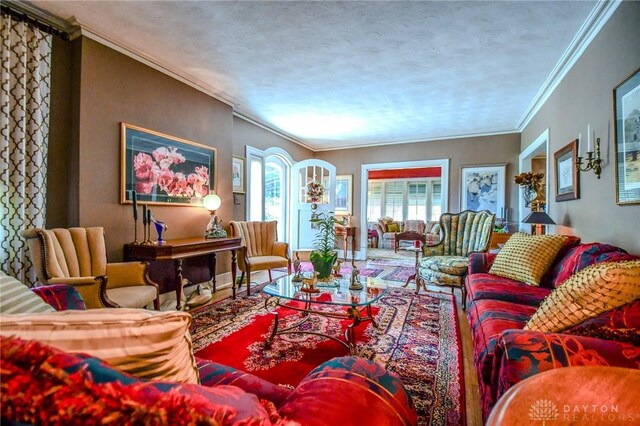 401 Hadley Ave, Dayton, OH 45419 - living area featuring crown molding