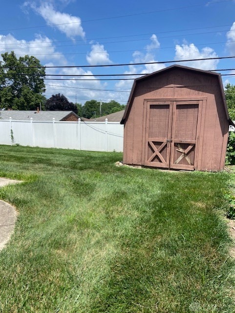 1673 W Stroop Rd, Kettering, OH 45439 - photo 31