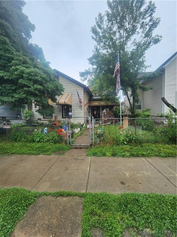 56 Mcreynolds St, Dayton, OH 45403 - photo 3
