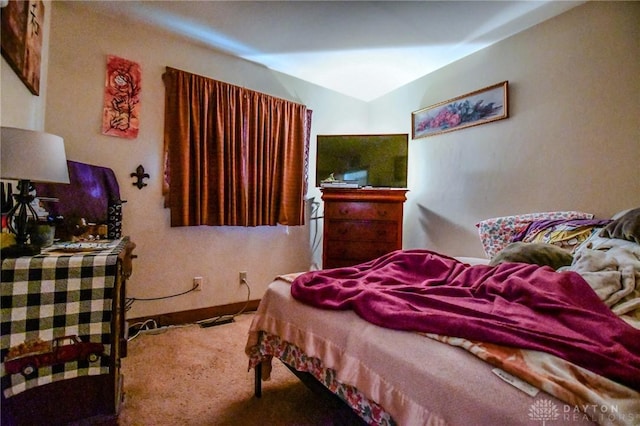 201 Applegate Rd, Union, OH 45322 - bedroom featuring carpet floors, vaulted ceiling, and baseboards